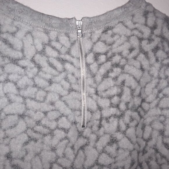 Lou & Gray Ladies, small dark gray w/light gray pattern, soft zipper back dress - Picture 4 of 7